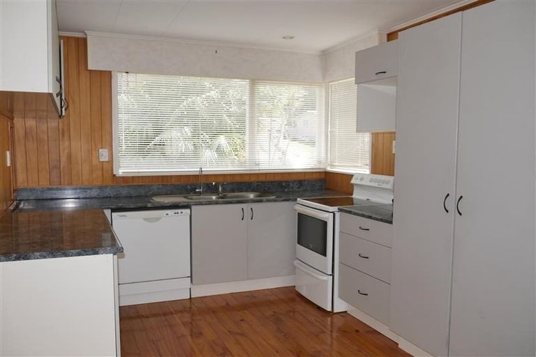 Photo of property in 12 Rugby Place, Te Kamo, Whangarei, 0112