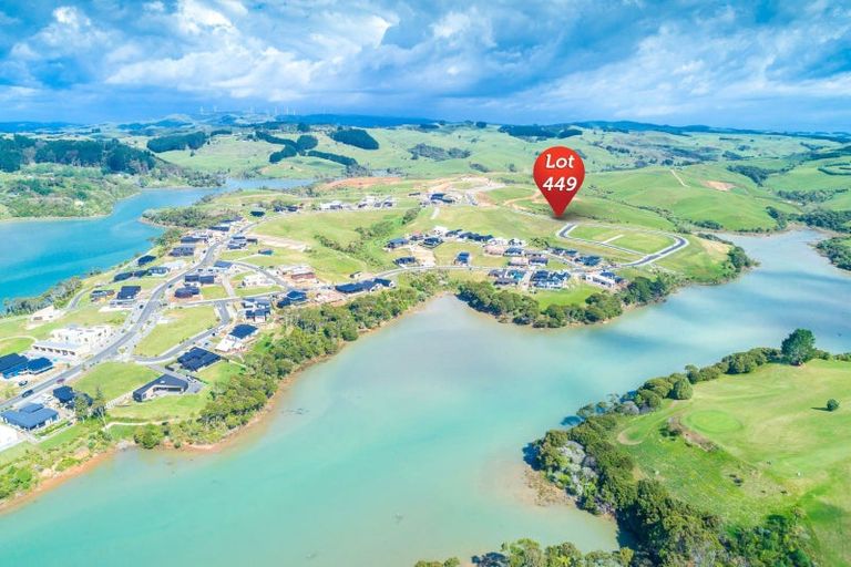 Photo of property in 102 Omahina Street, Raglan, 3225