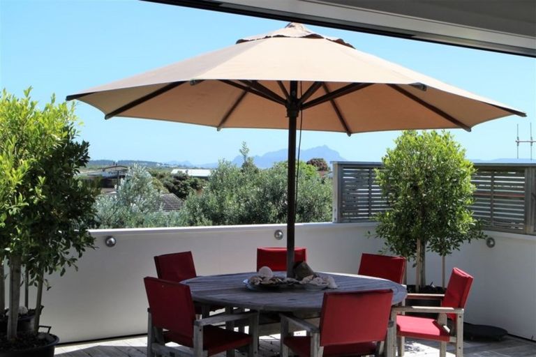 Photo of property in 79 Ruakaka Beach Road, Ruakaka, 0116