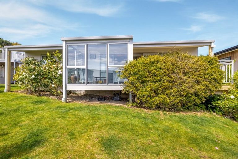 Photo of property in 29 Cannon Hill Crescent, Mount Pleasant, Christchurch, 8081