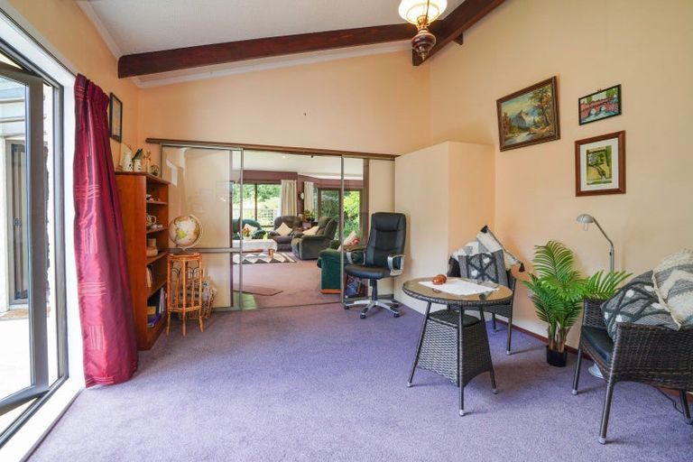 Photo of property in 34 Marama Avenue North, Otatara, Invercargill, 9879