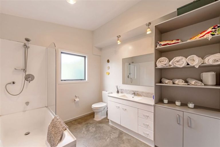 Photo of property in 868 Haruru Road, Wainui, 0873