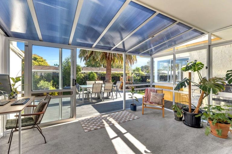 Photo of property in 58a Cottonwood Street, Parklands, Christchurch, 8083