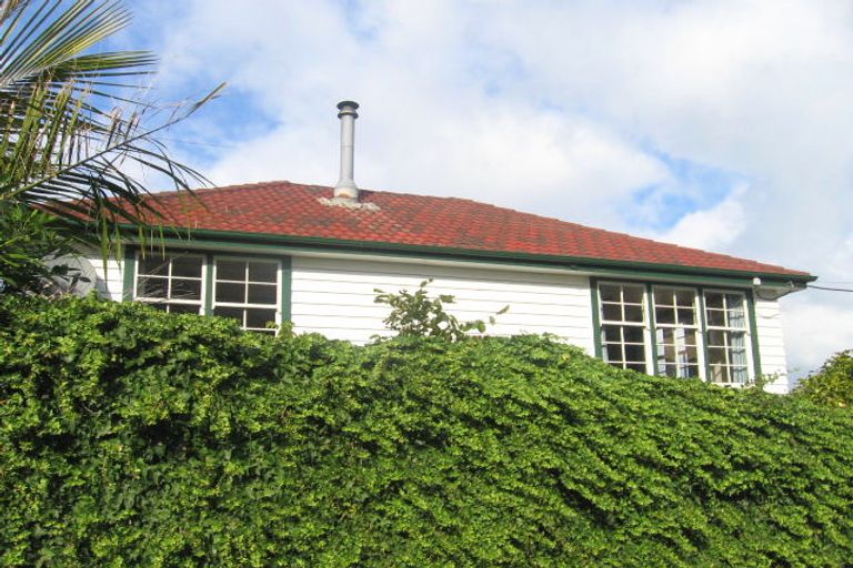 Photo of property in 24b London Road, Korokoro, Lower Hutt, 5012