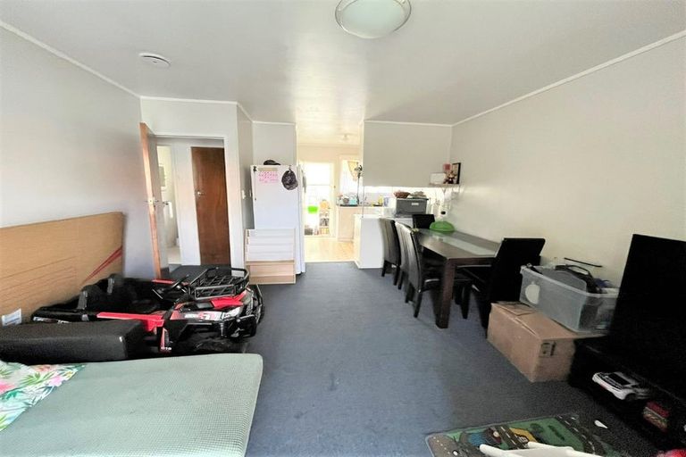Photo of property in 2/38 Woolfield Road, Papatoetoe, Auckland, 2025