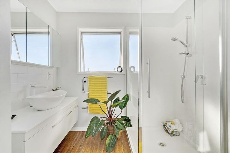 Photo of property in 65 Lewis Street, Glenview, Hamilton, 3206