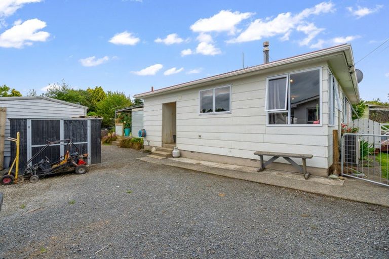 Photo of property in 37 Queen Street, Otautau, 9610