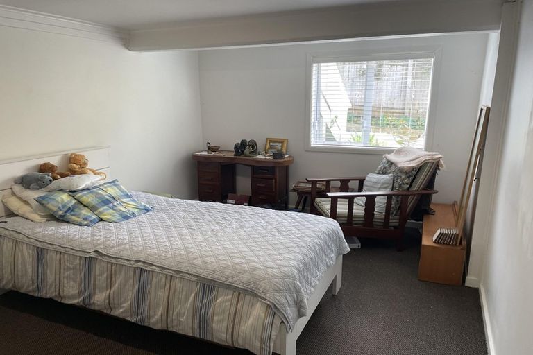 Photo of property in 19 Church Street, Northcote Point, Auckland, 0627