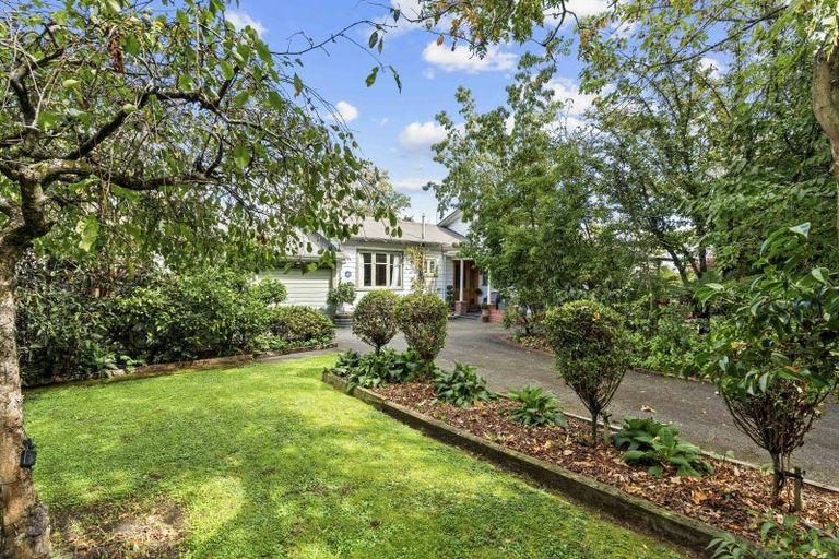 Photo of property in 6 Queen Alexandra Street, Lansdowne, Masterton, 5810