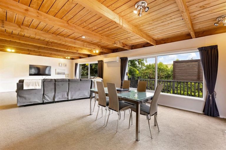 Photo of property in 63 Condell Avenue, Papanui, Christchurch, 8053