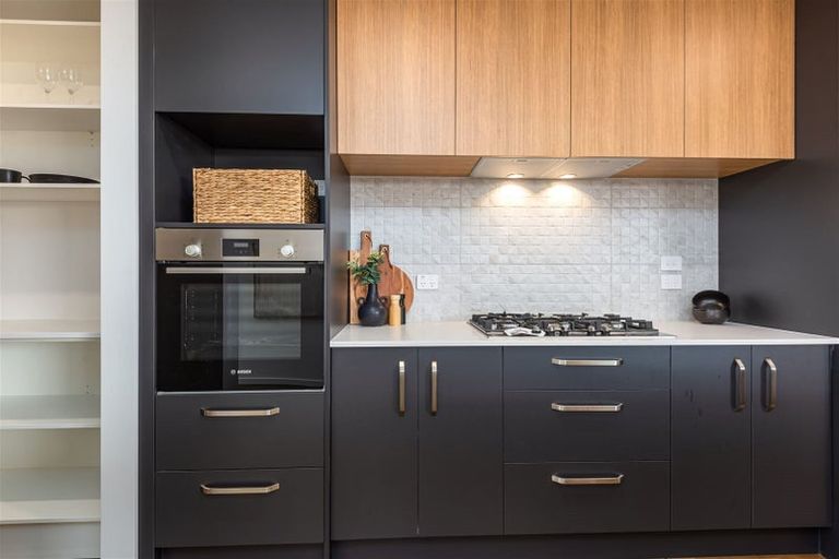 Photo of property in 9 Withers Crescent, Halswell, Christchurch, 8025