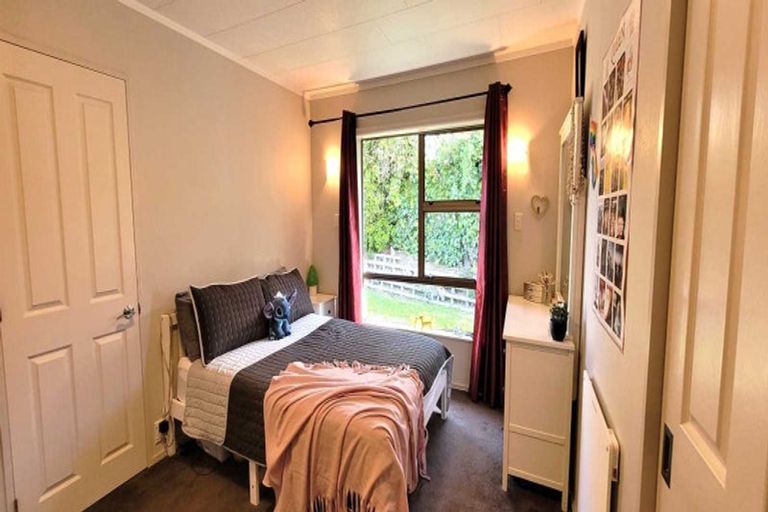 Photo of property in 82 Mchardy Street, Havelock North, 4130