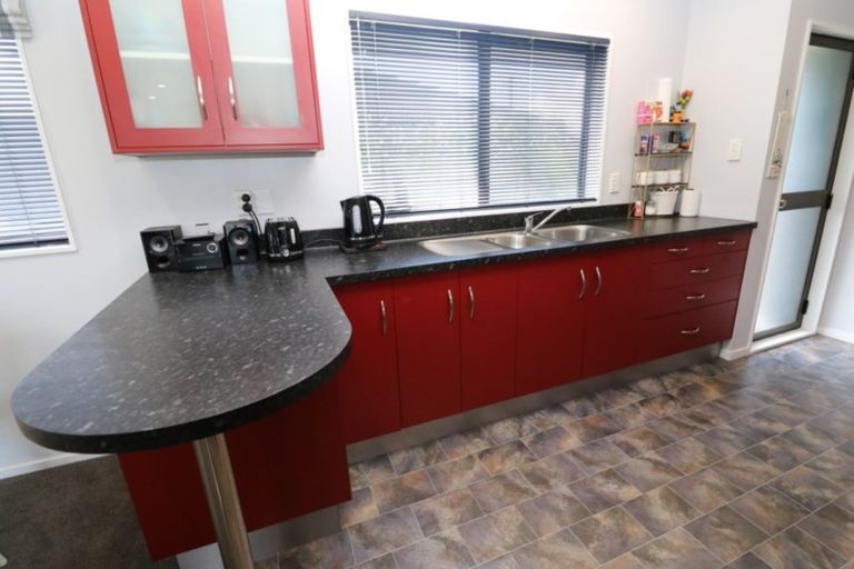 Photo of property in 31 Seabury Avenue, Foxton Beach, Foxton, 4815