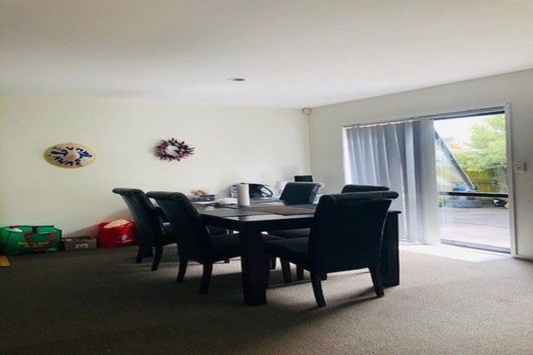 Photo of property in 17/18 Alicante Avenue, Hillpark, Auckland, 2102