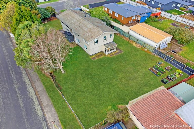 Photo of property in 6 Lee Road, Hannahs Bay, Rotorua, 3010