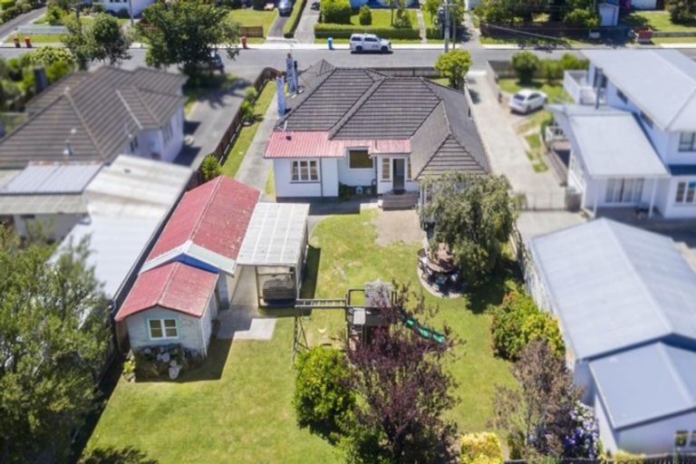 Photo of property in 43 Golders Road, Elderslea, Upper Hutt, 5018