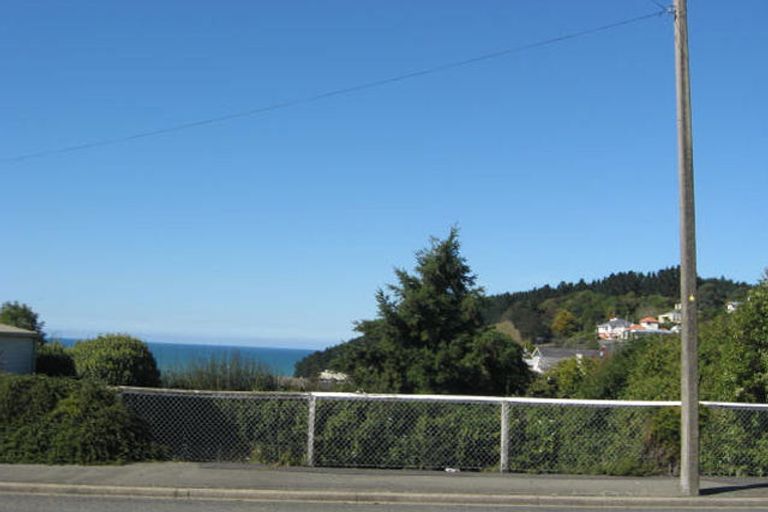 Photo of property in 55 Wharfe Street, South Hill, Oamaru, 9400