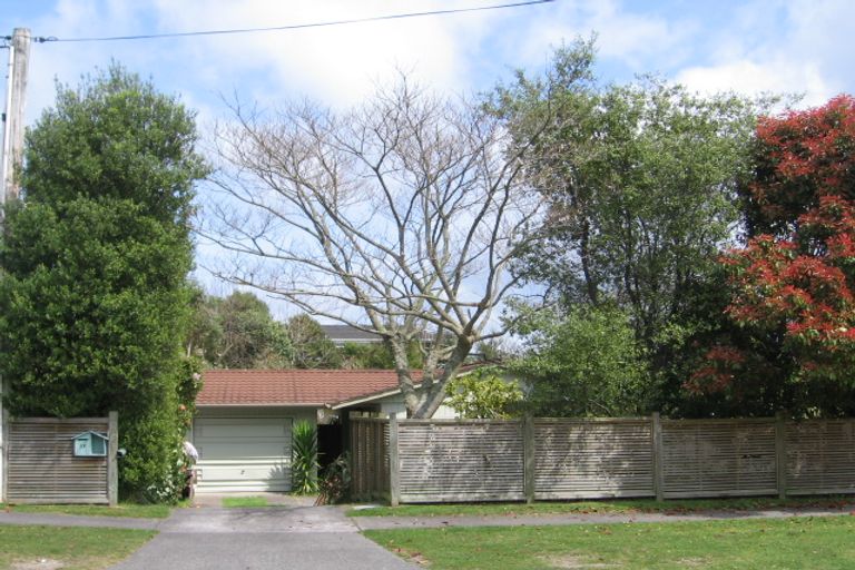Photo of property in 17 Sunset Street, Hilltop, Taupo, 3330