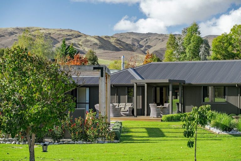 Photo of property in 247e Bannockburn Road, Cromwell, 9384