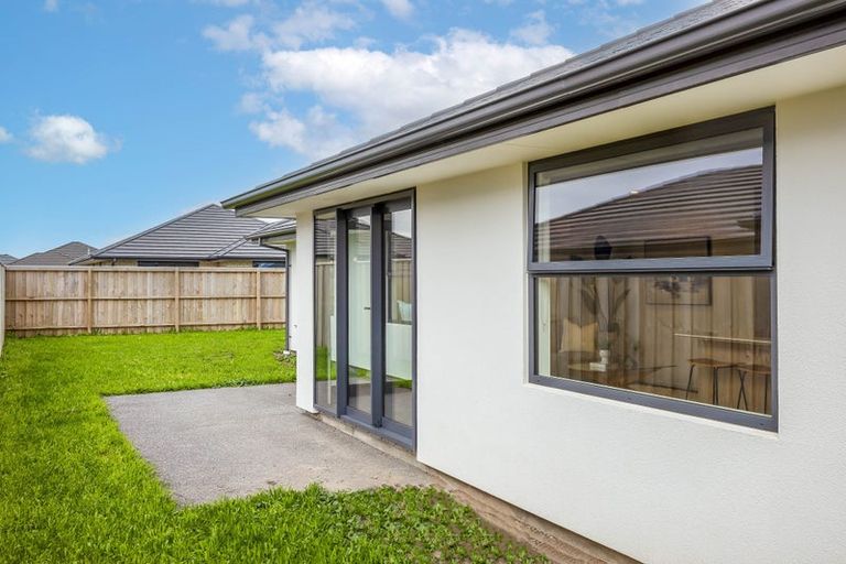 Photo of property in 167 Faringdon Boulevard, Rolleston, 7615