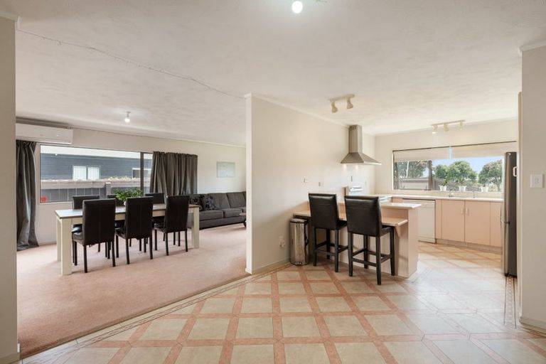 Photo of property in 40b Hartford Avenue, Papamoa Beach, Papamoa, 3118