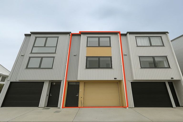 Photo of property in 7/7 Chevis Place, Pakuranga, Auckland, 2010