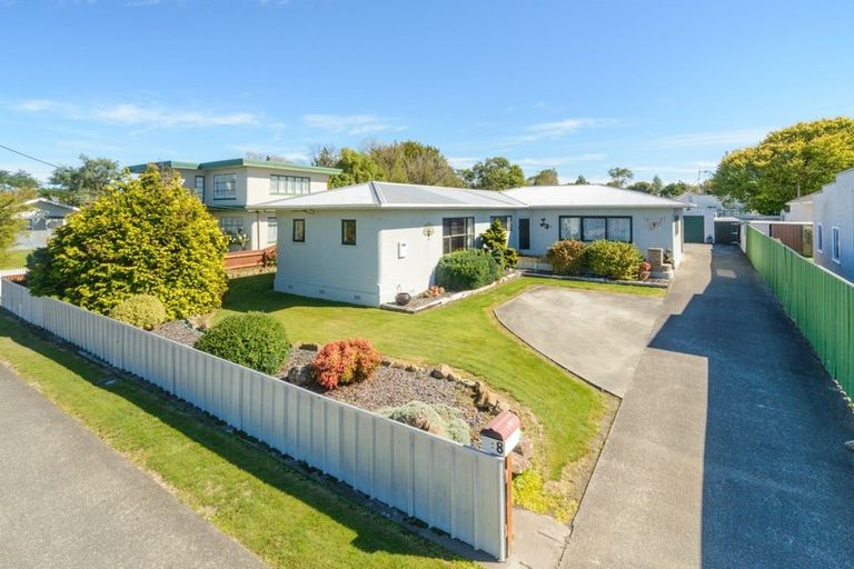 Photo of property in 8 Marlborough Street, Feilding, 4702