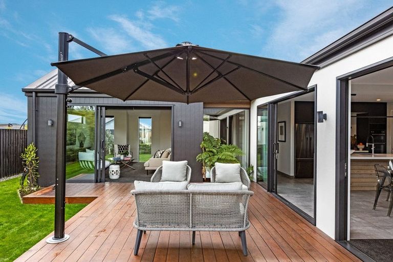 Photo of property in 4 Mckerrow Street, Marshland, Christchurch, 8083