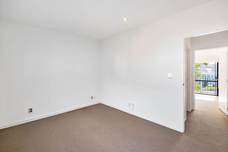 Photo of property in 2e Wilton Street, Grey Lynn, Auckland, 1021