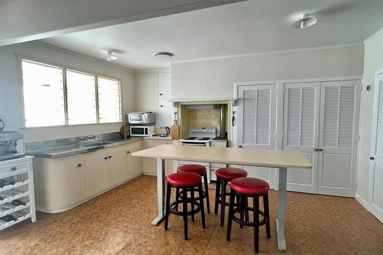 Photo of property in 65 Riverside Drive, Riverside, Whangarei, 0112