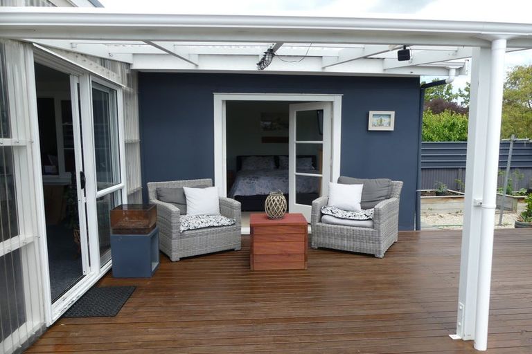 Photo of property in 32 Chamberlain Avenue, Amberley, 7481