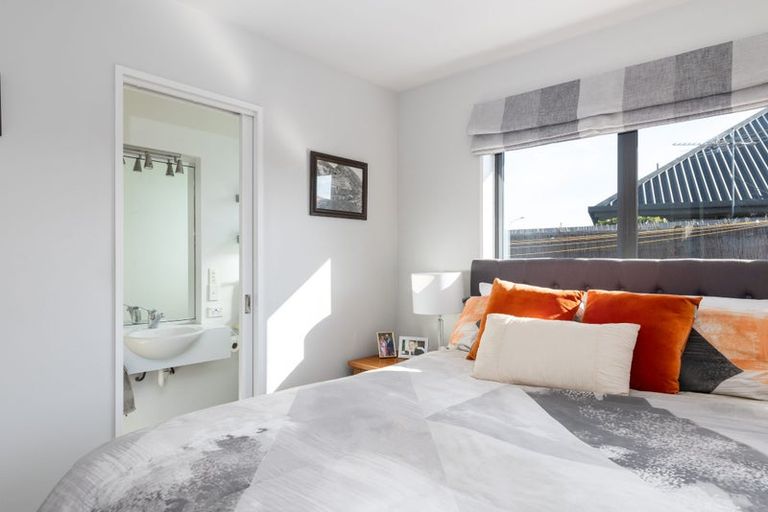 Photo of property in 2/493 Greers Road, Bishopdale, Christchurch, 8053