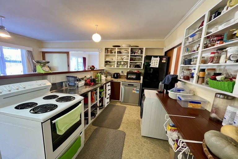 Photo of property in 24 Cheshire Street, Wilton, Wellington, 6012