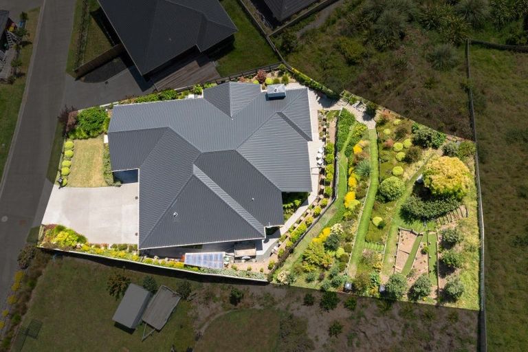 Photo of property in 3 Kissling Terrace, Pyes Pa, Tauranga, 3112