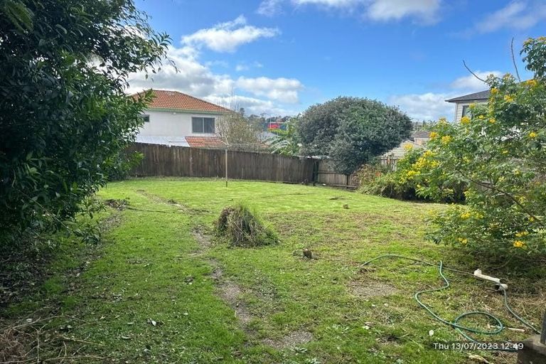 Photo of property in 2/39 Littlejohn Street, Hillsborough, Auckland, 1042