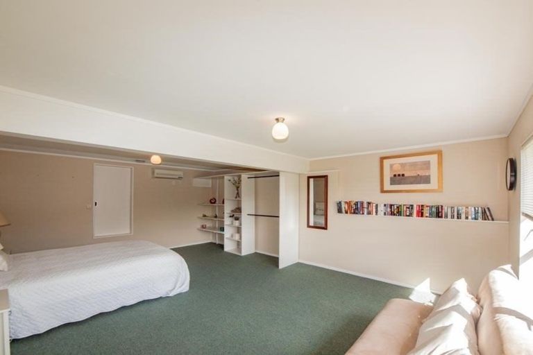 Photo of property in 7 Waterford Drive, Churton Park, Wellington, 6037