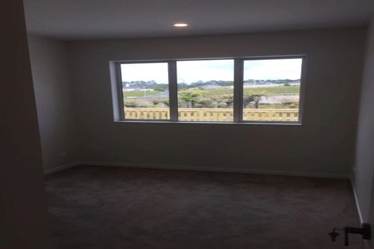 Photo of property in 55 Pitoitoi Drive, Riverhead, 0820