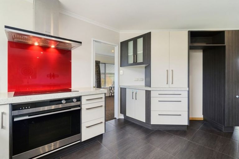 Photo of property in 97 Basley Road, Owhata, Rotorua, 3010