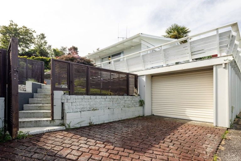 Photo of property in 28 Rothesay Place, Dinsdale, Hamilton, 3204