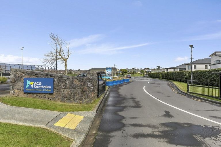 Photo of property in 3 Fort Lincoln Loop, Karaka, Papakura, 2113