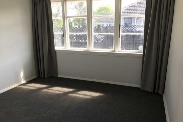 Photo of property in 32 Attlee Crescent, Bryndwr, Christchurch, 8053