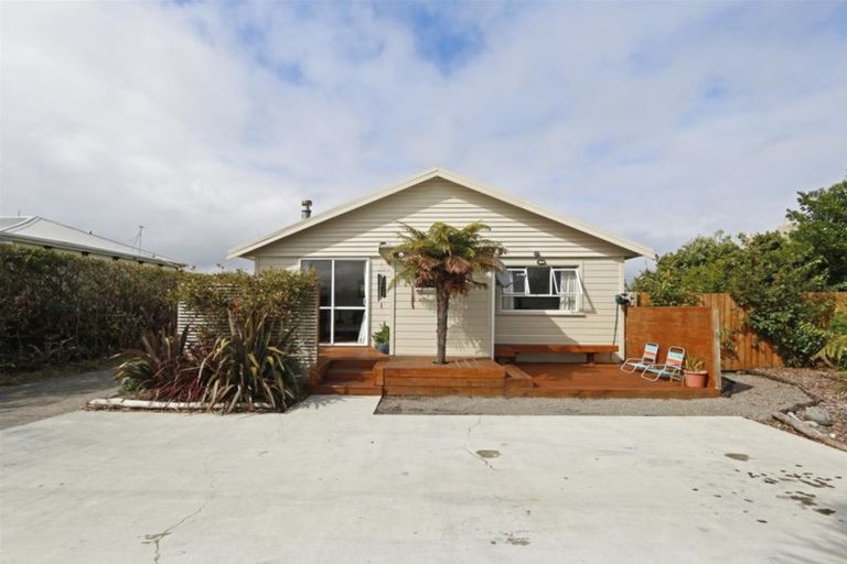 Photo of property in 178 Tasman Street, Opunake, 4616