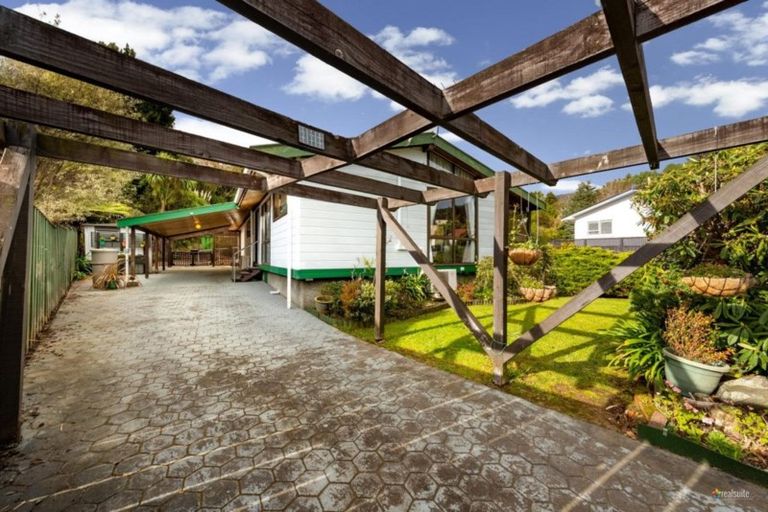 Photo of property in 81 Field Street, Silverstream, Upper Hutt, 5019