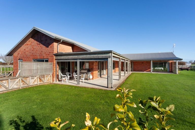 Photo of property in 555 Taihoa South Road, Matamata, 3473