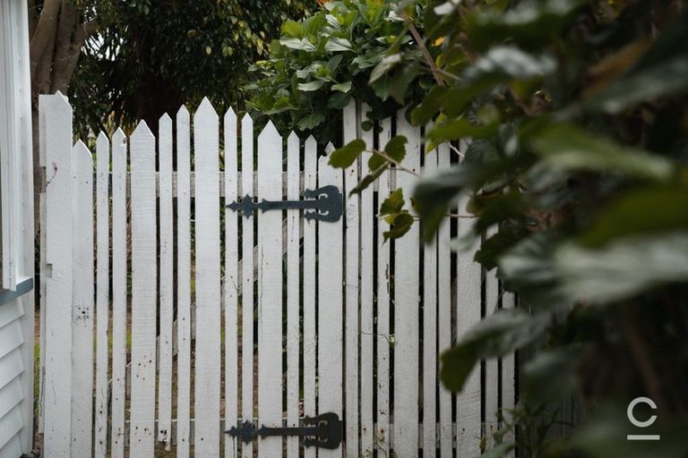 Photo of property in 153 Edgecumbe Road, Tauranga South, Tauranga, 3112