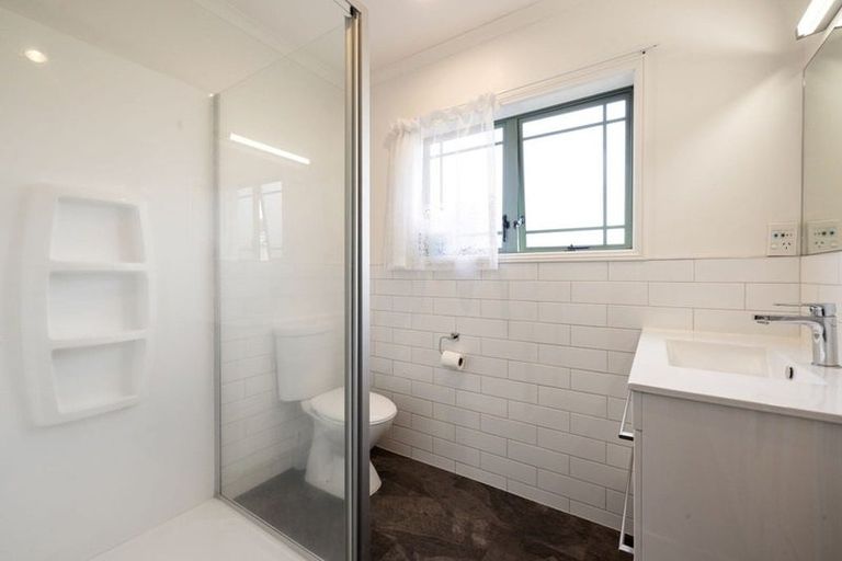 Photo of property in 6 Bouverie Crescent, Flagstaff, Hamilton, 3210