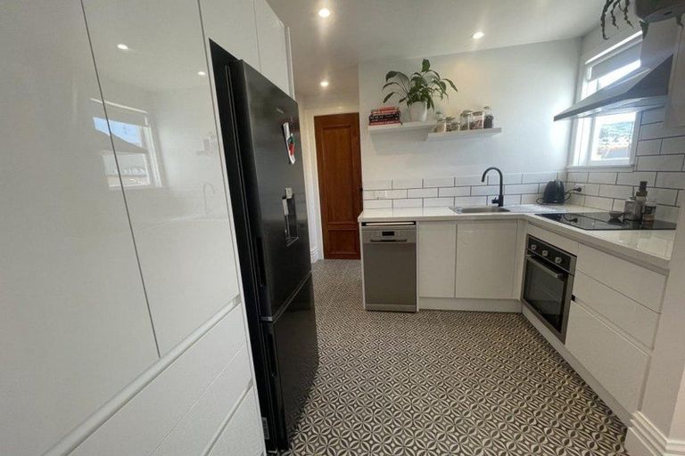 Photo of property in 21 Newtown Avenue, Newtown, Wellington, 6021
