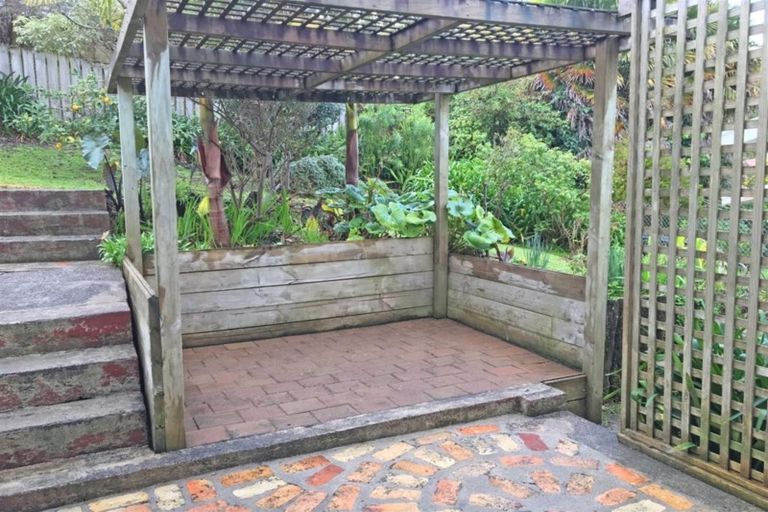 Photo of property in 107a Brunton Crescent, Thames, 3500