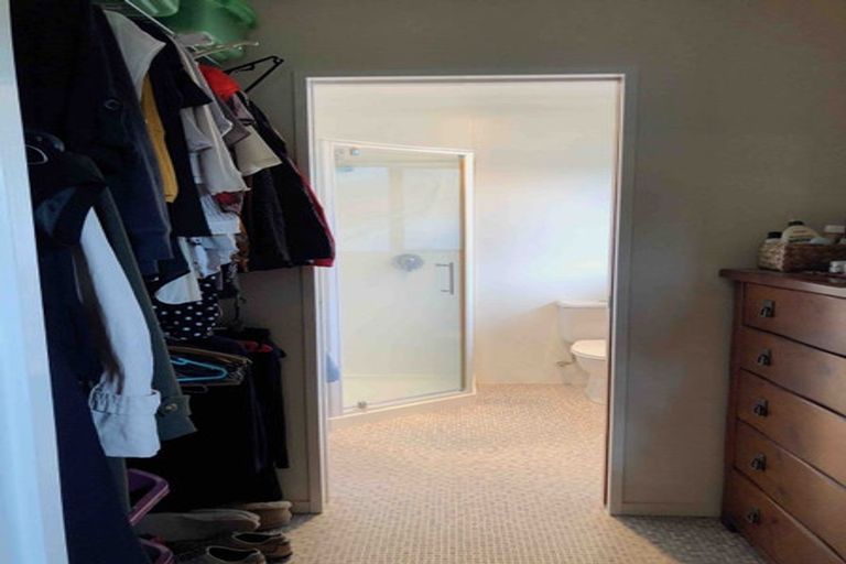 Photo of property in 34 Roskilda Crescent, Taradale, Napier, 4112