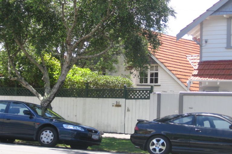 Photo of property in 96 Upland Road, Kelburn, Wellington, 6012